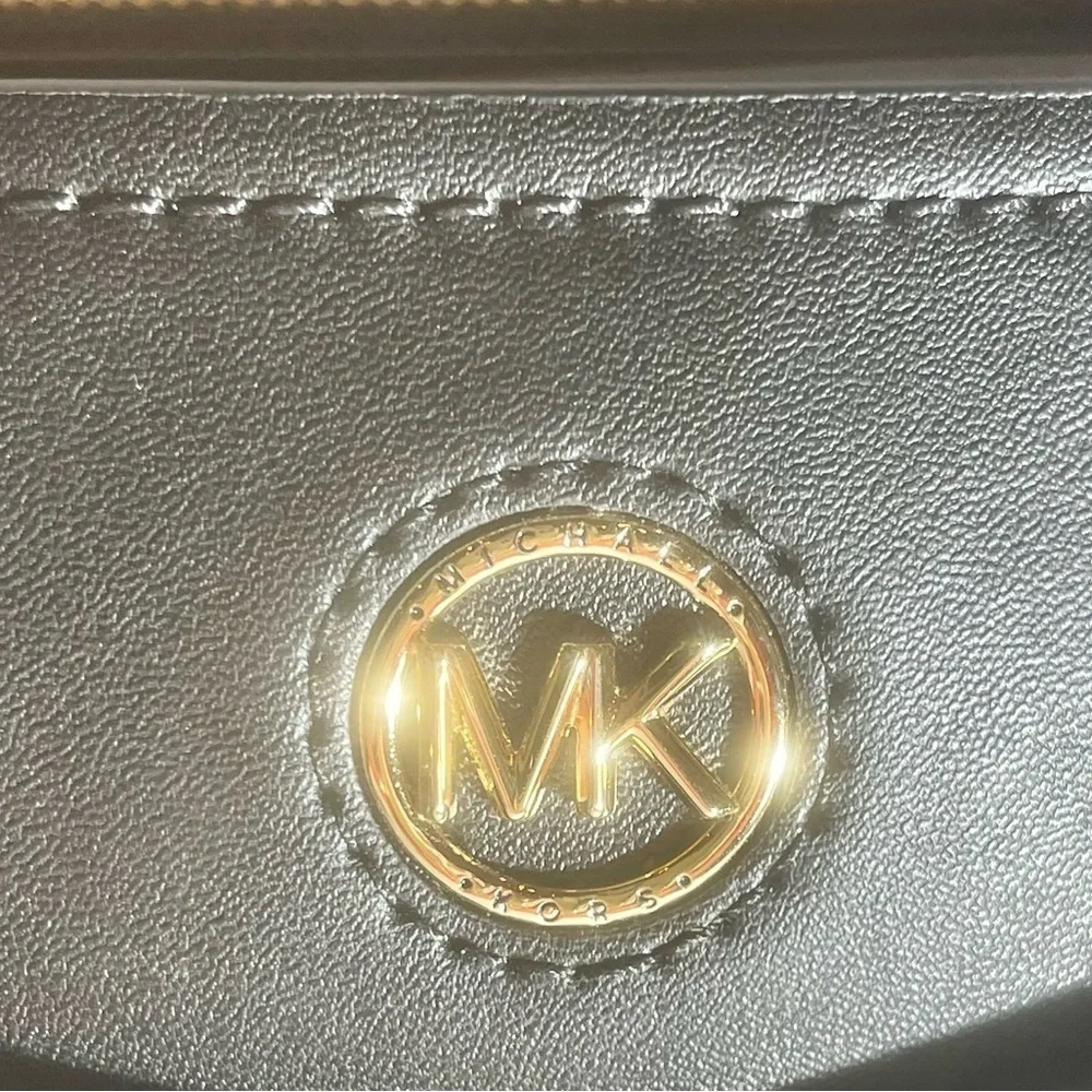 MICHAEL KORS Everly Black Medium Saffiano‎ Leather Satchel. NWT